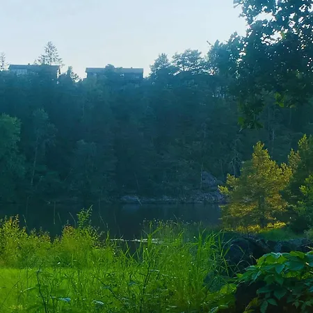 Lakeside Apartman Moss