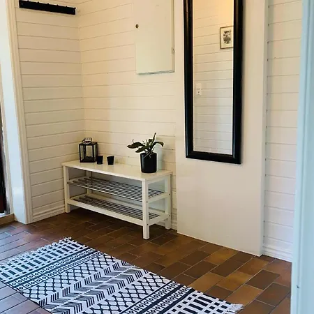 Lakeside Apartman